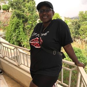 Meet your Posher, Stephania